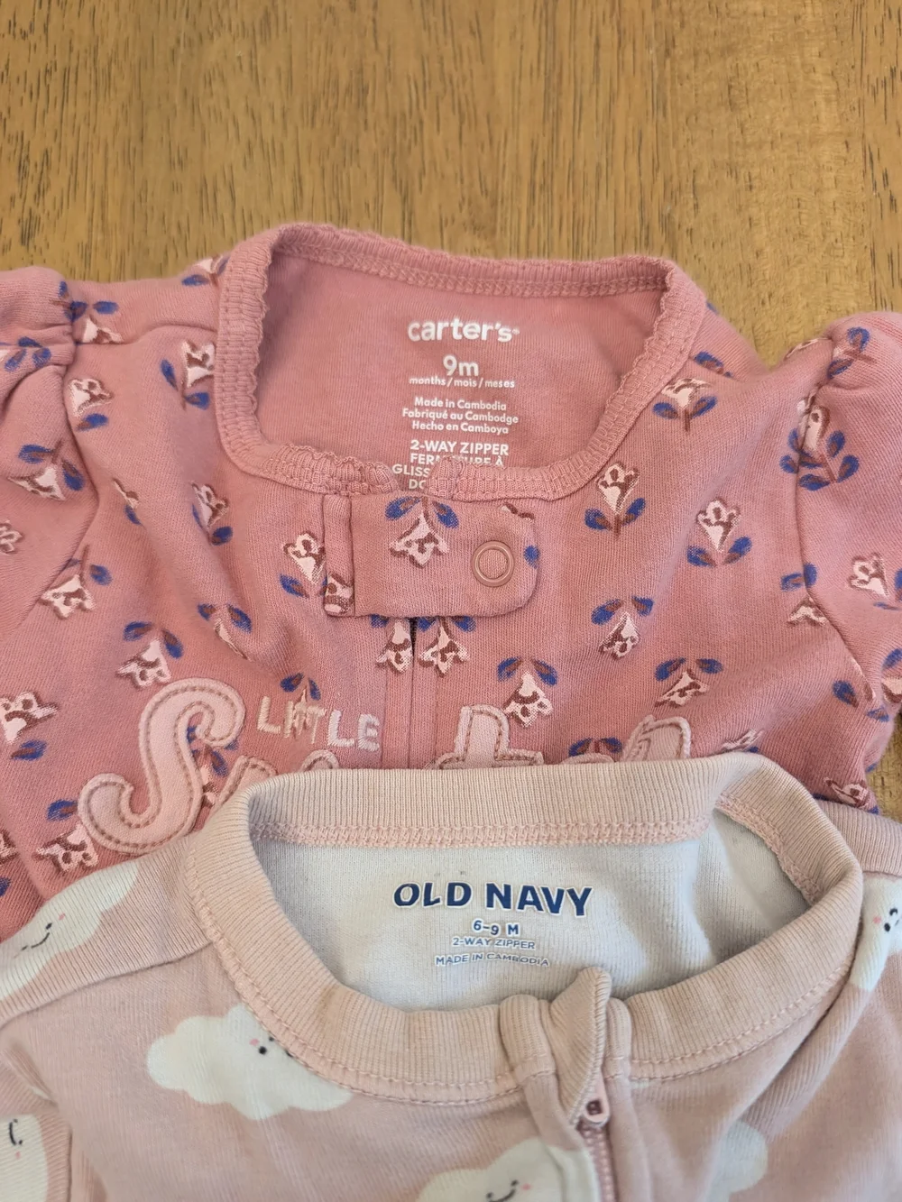 Girls Clothing Bundle Sleepers/T shirts 6-9/9 months